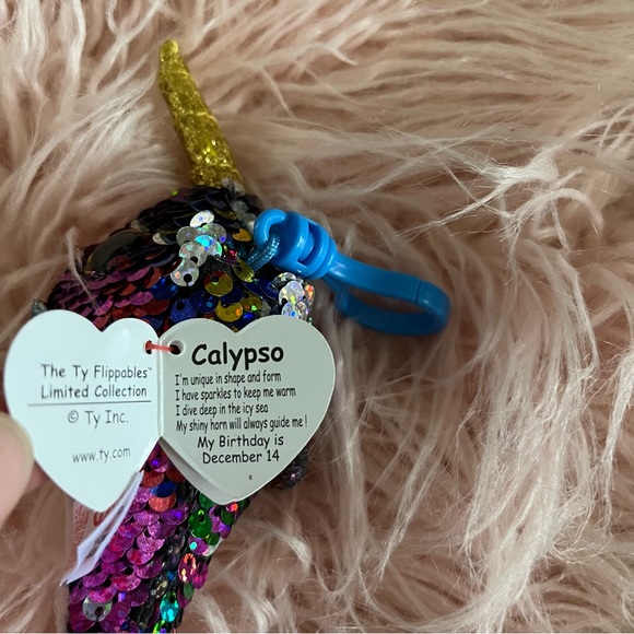 Ty “Calypso” flippables Limited Collection Norwal keychain - Picture 3 of 9